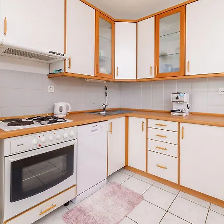 Beschauliches Nur 500 Meter Zum Mit Meerblick Und Waschmaschine