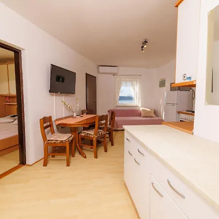 Beschauliches Nur 500 Meter Zum Mit Meerblick Und Waschmaschine