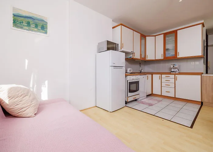 Beschauliches Nur 500 Meter Zum Mit Meerblick Und Waschmaschine Appartement