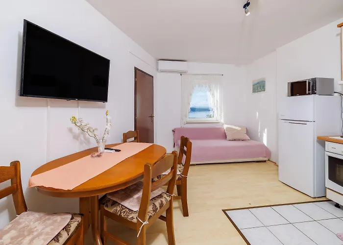 Beschauliches Nur 500 Meter Zum Mit Meerblick Und Waschmaschine