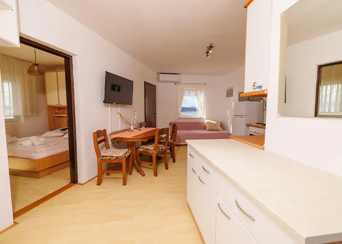 Beschauliches Nur 500 Meter Zum Mit Meerblick Und Waschmaschine