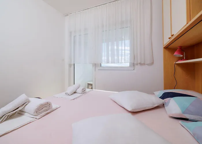 Beschauliches Nur 500 Meter Zum Mit Meerblick Und Waschmaschine